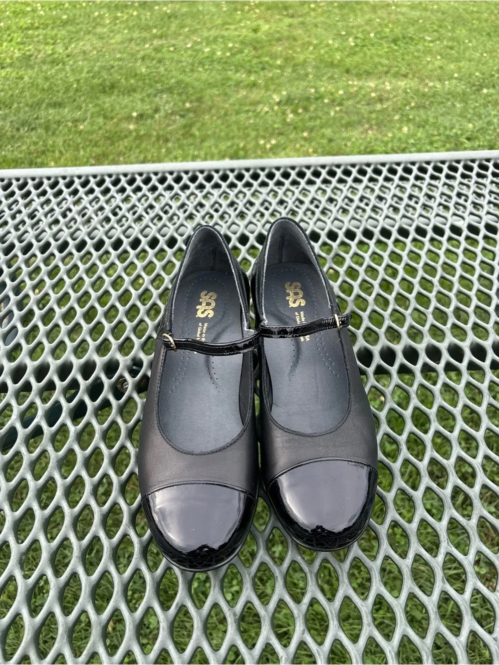 SAS Isabel Mary Jane Heels Black Patent Cap Toe Comfort Shoes Women’s 10 WW
